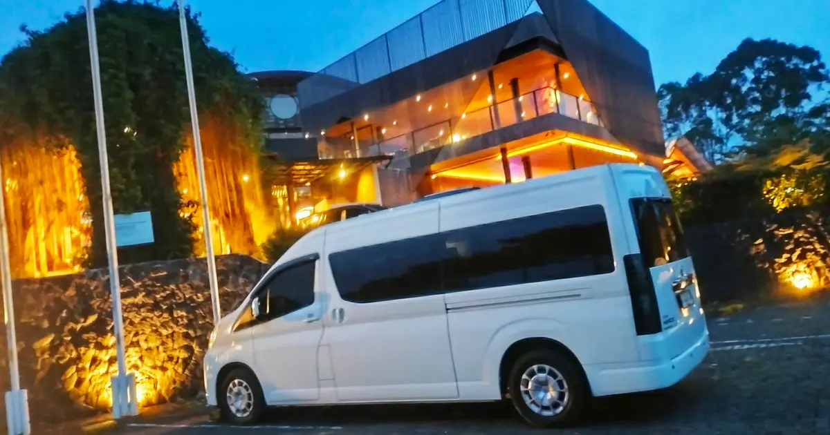SEWA HIACE MURAH CAKUNG